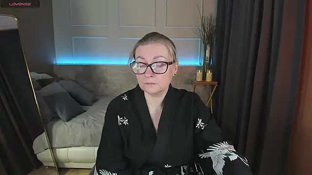 AlexandraKind online show from 03.01.25