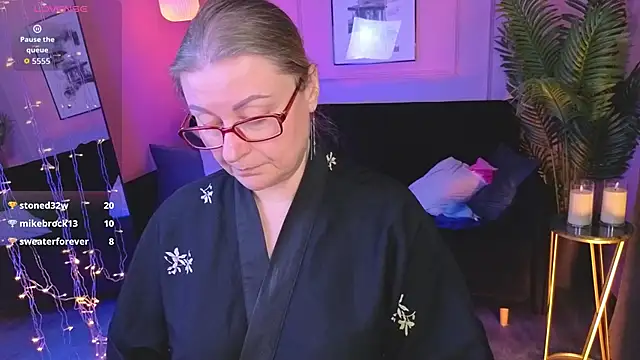 AlexandraKind online show from 03.01.26