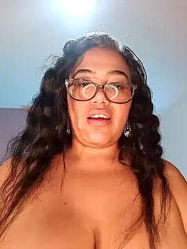 Snapshot of Katrina_The_Kitty chatting on 02.20.25 Katrina The Kitty online show from 02.20.25