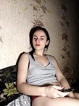 Snapshot of -bey_bi_Start chatting on 12.18.25 -bey bi Start online show from 12.18.25