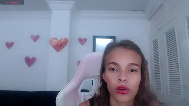 lulu 25  online show from 12.28.24