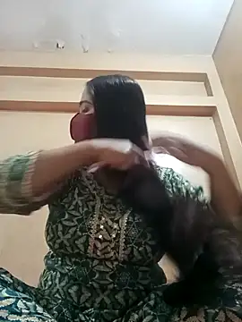 Magical Girl- online show from 01.17.25