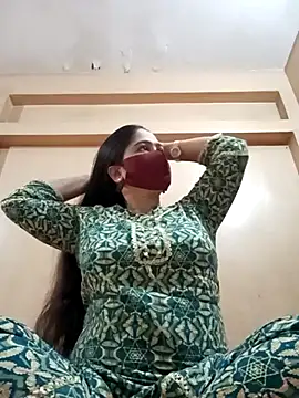 Magical Girl- online show from 01.20.25