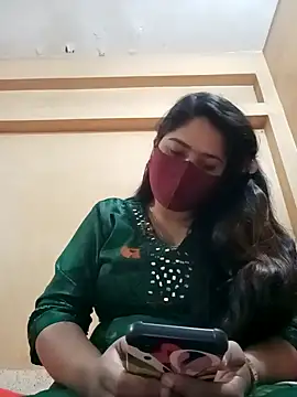 Magical Girl- online show from 02.10.25