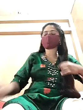 Magical Girl- online show from 03.12.25