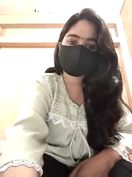 Magical Girl- online show from 11.26.25