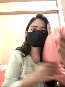 Snapshot of Magical_Girl- chatting on 12.21.25 Magical Girl- online show from 12.21.25