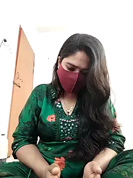 Snapshot of Magical_Girl- chatting on 02.19.26 Magical Girl- online show from 02.19.26