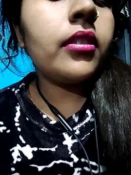 Love-Veronica online show from 02.05.26