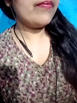 Love-Veronica online show from 05.08.26