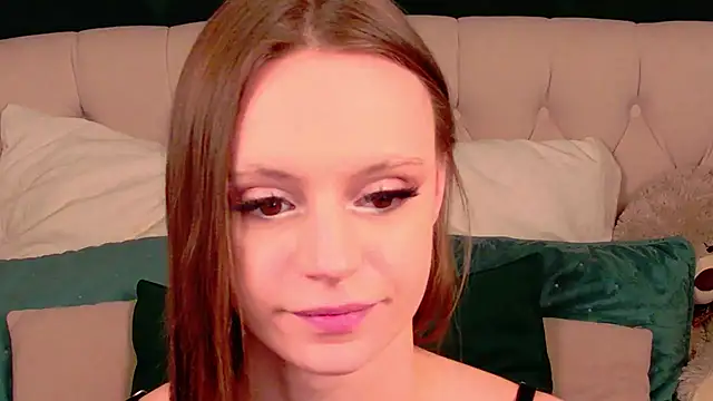 RebeccaMartons online show from 02.03.25