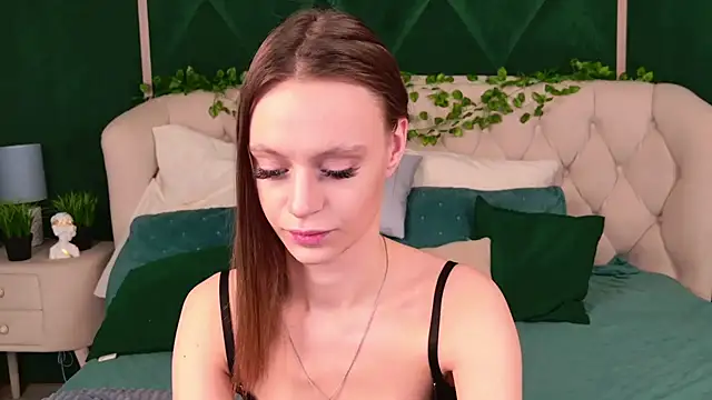 RebeccaMartons online show from 03.17.25