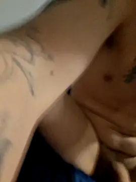 Snapshot of ChuckyyDee chatting on 11.02.25 ChuckyyDee online show from 11.02.25