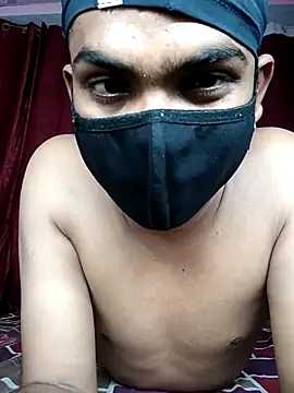 Amzing-Couple online show from 02.22.25