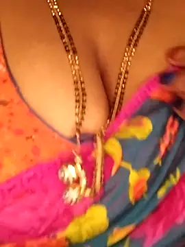 Sexy Radhikaa online show from 12.20.25