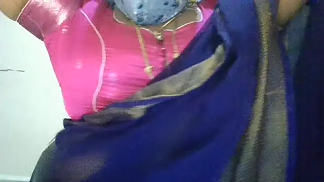 Sexy Radhikaa online show from 07.15.26