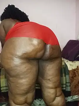 Snapshot of Sweetblackassxxx505 chatting on 07.26.26 Sweetblackassxxx505 online show from 07.26.26
