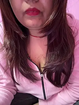 Snapshot of _nishalove19 chatting on 02.06.25 nishalove19 online show from 02.06.25