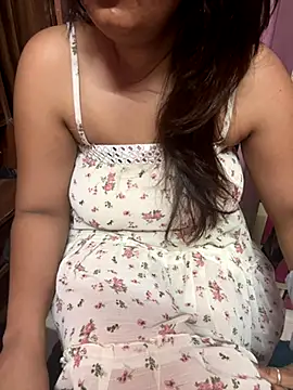 Snapshot of _nishalove19 chatting on 10.22.25 nishalove19 online show from 10.22.25