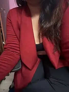 Snapshot of _nishalove19 chatting on 11.19.25 nishalove19 online show from 11.19.25