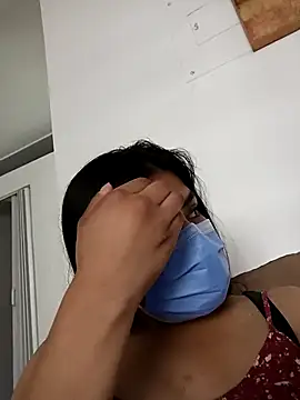 HeleNe22 online show from 12.05.24