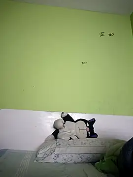 HeleNe22 online show from 10.01.25