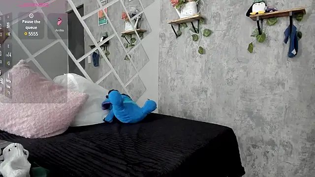 Megan sophia2 online show from 03.05.25