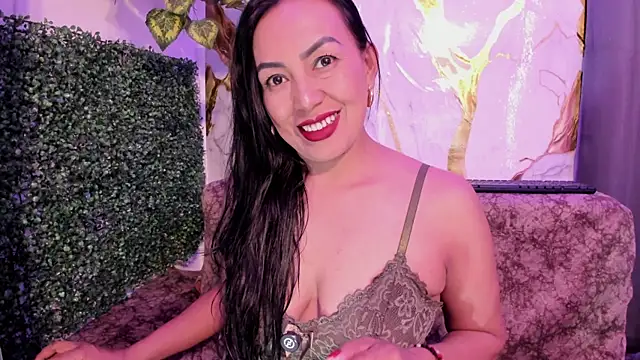 Snapshot of MeleekXXX_ chatting on 07.30.26 MeleekXXX online show from 07.30.26