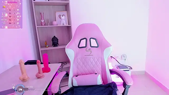 Evangeline johns online show from 03.19.25