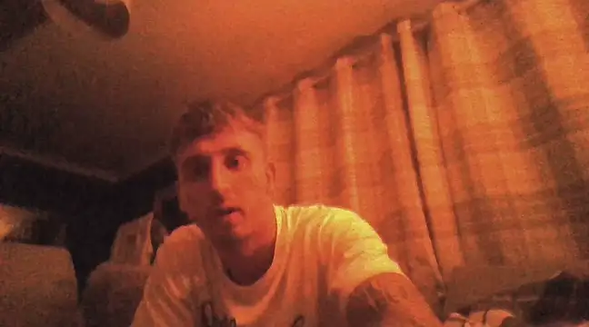 freddie90908 online show from 12.03.24