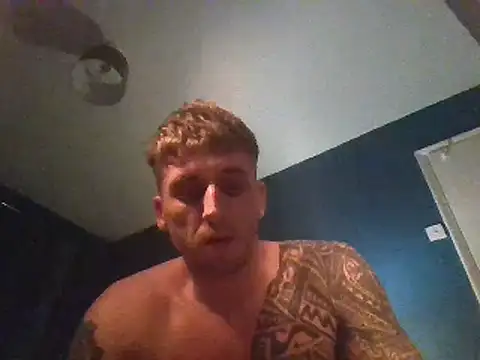 freddie90908 online show from 12.10.24