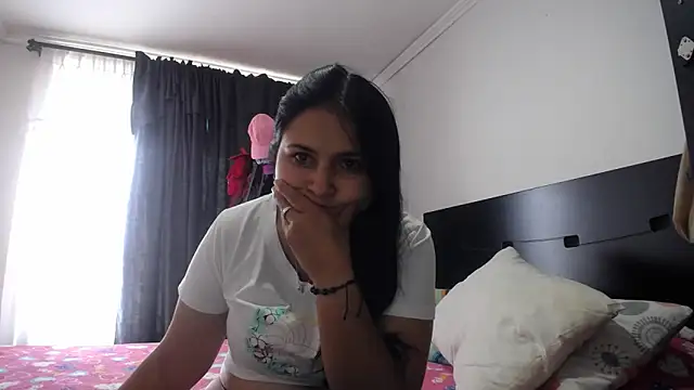 Snapshot of princehermosa44 chatting on 10.19.25 princehermosa44 online show from 10.19.25