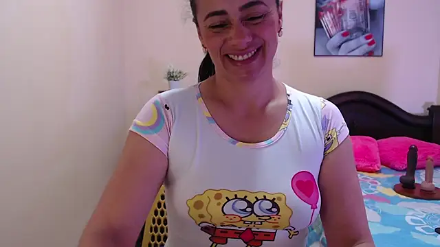 Snapshot of sara_florez1 chatting on 11.02.25 sara florez1 online show from 11.02.25