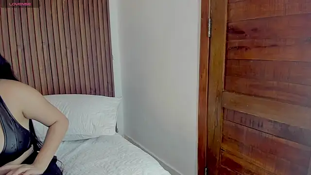 king lovely hornyy online show from 06.22.26
