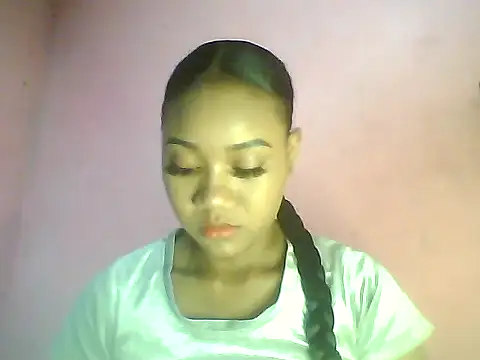 Fariana01 online show from 12.25.24