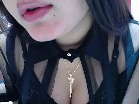 Snapshot of taisina chatting on 01.13.26 taisina online show from 01.13.26