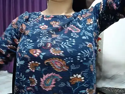 Snapshot of taisina chatting on 03.08.26 taisina online show from 03.08.26