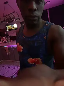 Snapshot of Bignc chatting on 09.17.25 Bignc online show from 09.17.25