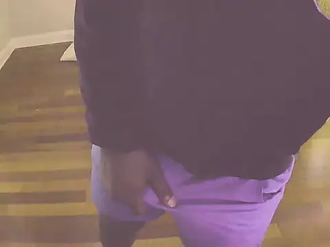 Snapshot of Bignc chatting on 11.29.25 Bignc online show from 11.29.25