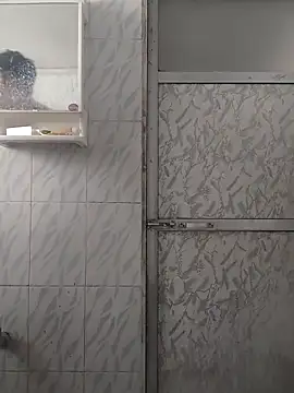 surabhi09 online show from 11.25.25