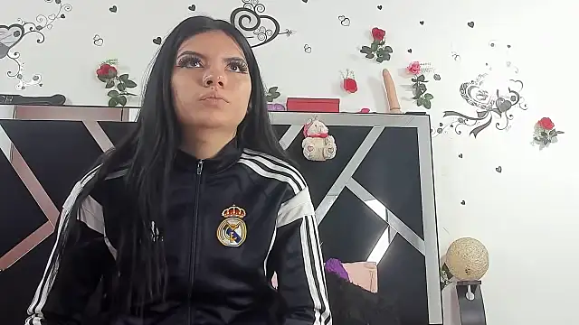 Snapshot of abby_eemily chatting on 10.17.25 abby eemily online show from 10.17.25