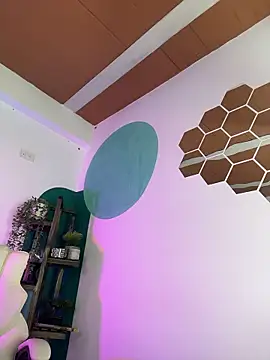 LollaByer online show from 01.12.26