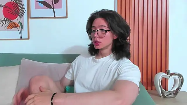 AngelBennet  online show from 01.27.25