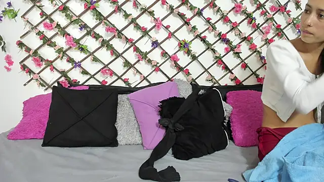 thedream girls online show from 02.10.25