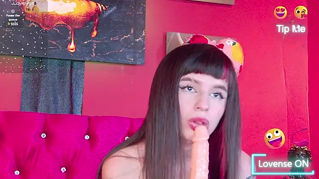 Snapshot of melany_blair chatting on 02.14.25 melany blair online show from 02.14.25