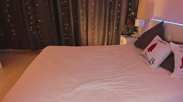 Kleo Godde online show from 01.08.25