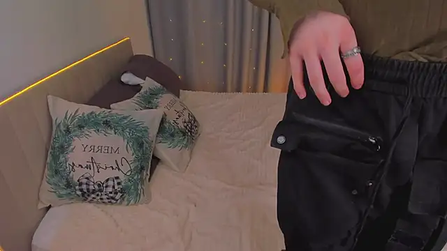 Kleo Godde online show from 01.15.25