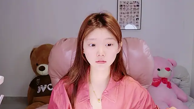 Snapshot of yangyang-1115 chatting on 04.13.26 yangyang-1115 online show from 04.13.26