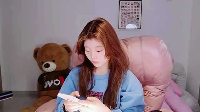 Snapshot of yangyang-1115 chatting on 04.14.26 yangyang-1115 online show from 04.14.26