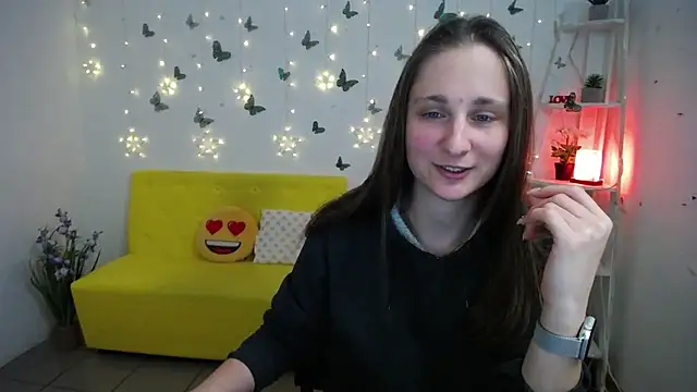 MichelLeee online show from 04.23.26